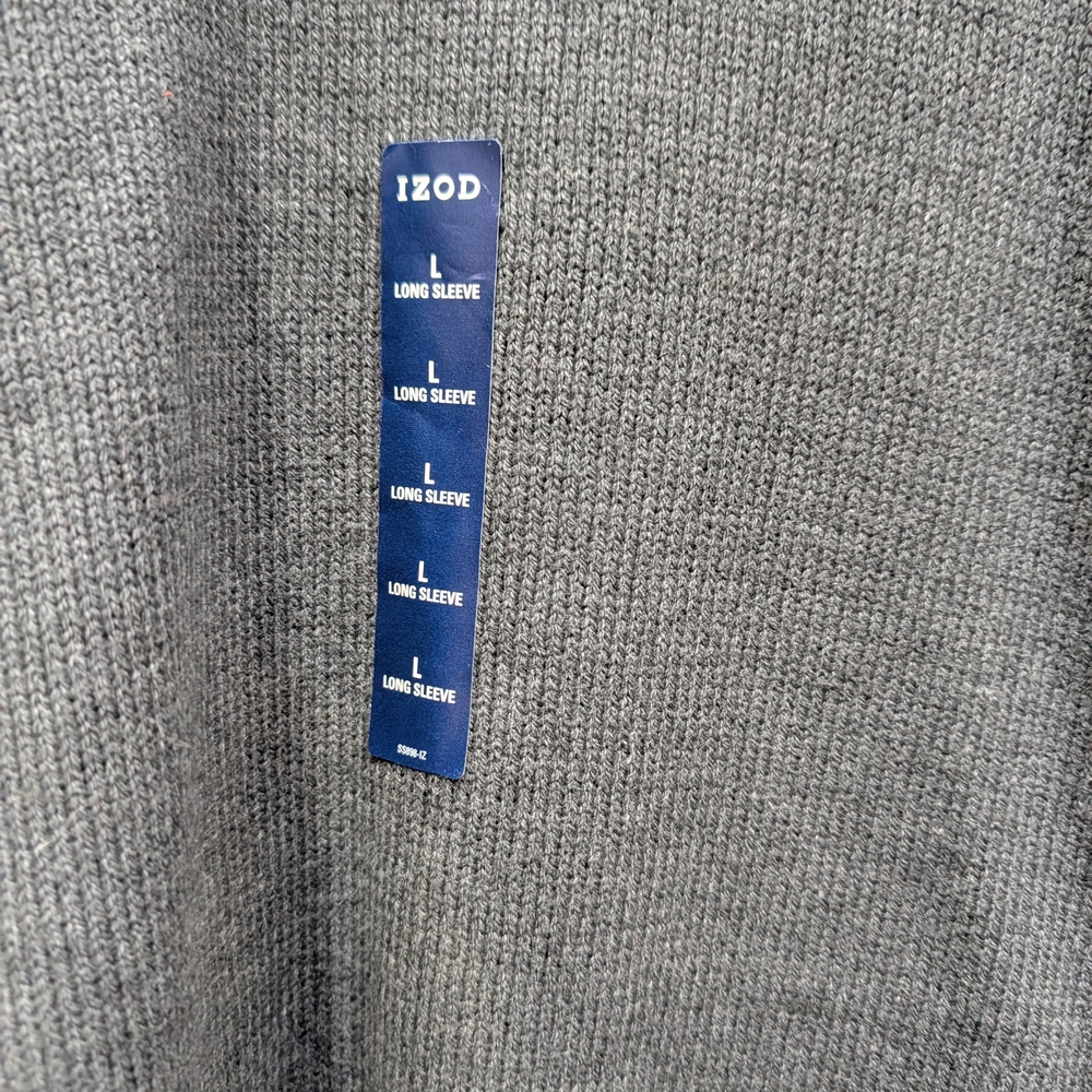 IZOD Men's Gray V-Neck Sweater - Picture 5 of 8